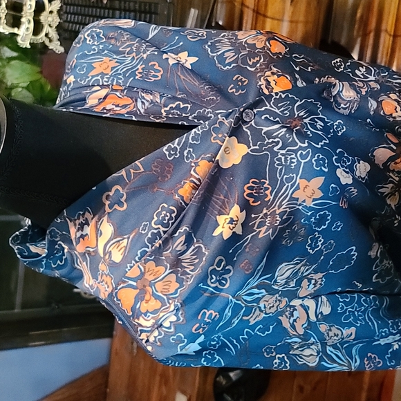 Vintage Andrew St John II button down blouse size 40 - Picture 10 of 10